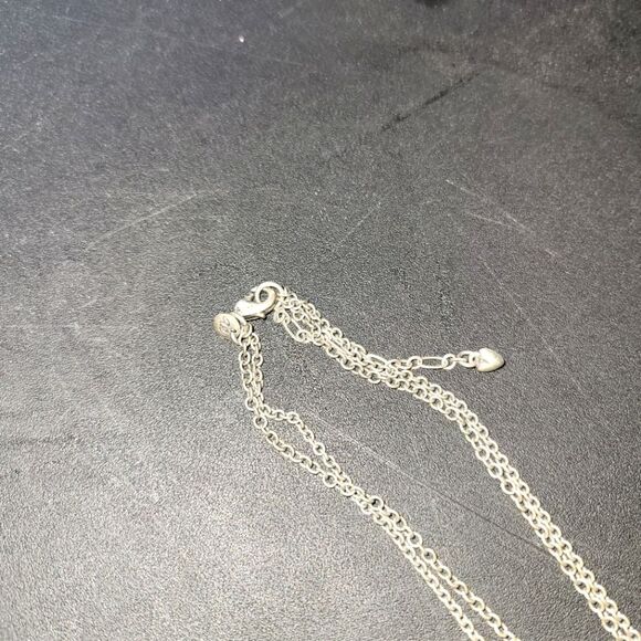 American Eagle Y2K Silver Heart Charm Necklace - Picture 6 of 7